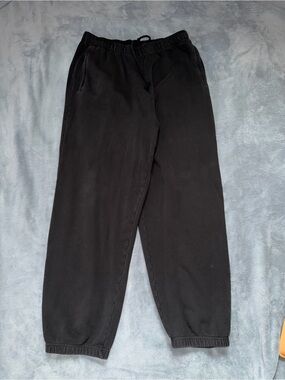 SKIMS Black Jogger Sweatpants
